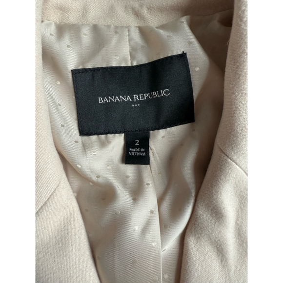 Women's Banana Republic Beige Blazer Size 2 - Picture 3 of 6